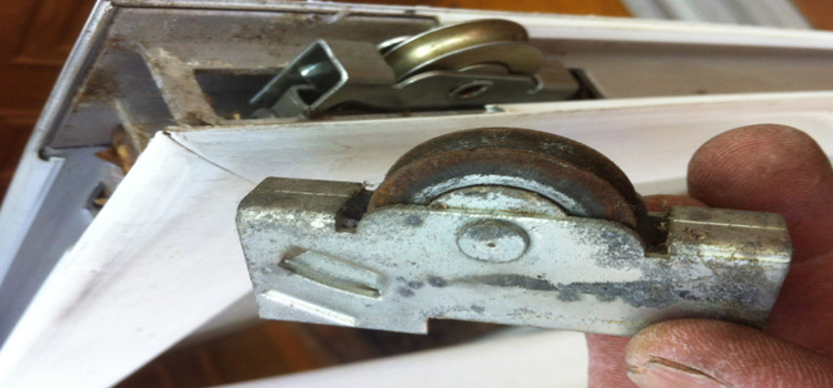 screen door roller repair in Mill Valley